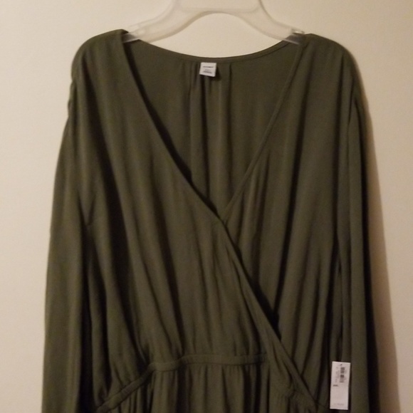 Old navy dress - Picture 4 of 4